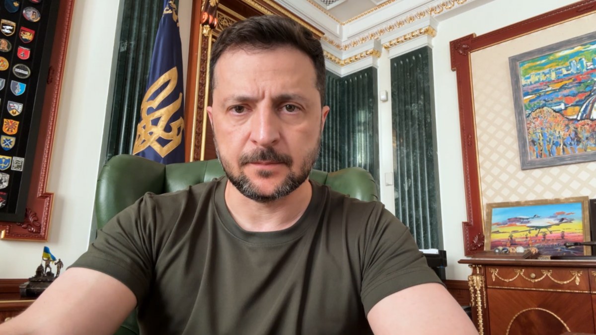 Президент України Володимир Зеленський під час вечірнього відеозвернення 10 липня 2026 року